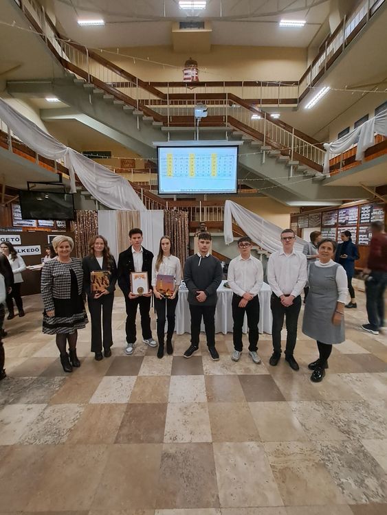 „Költögető” vers- és prózaíró vetélkedő