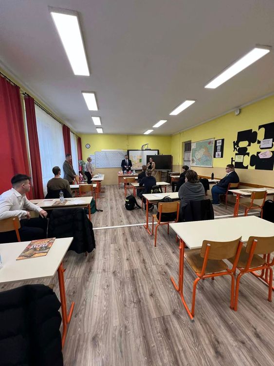 Hidegháborús történelmi vetélkedő