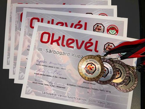 Újra a dobogón!